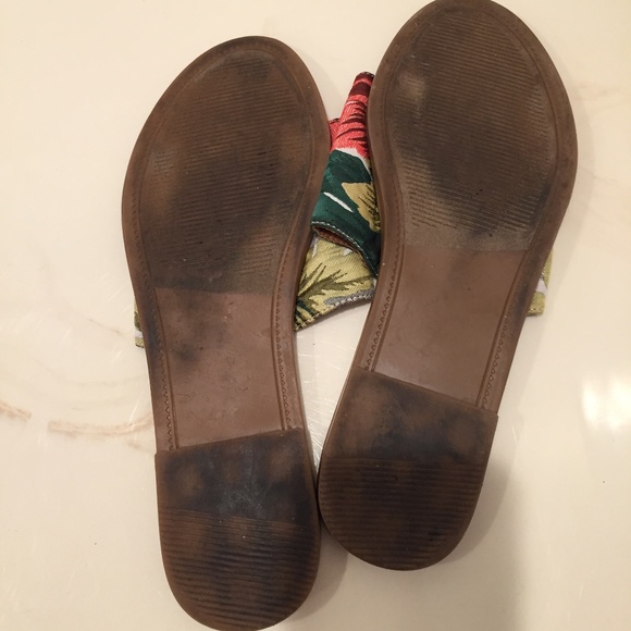 Steve Madden Slippers - Picture 4 of 4